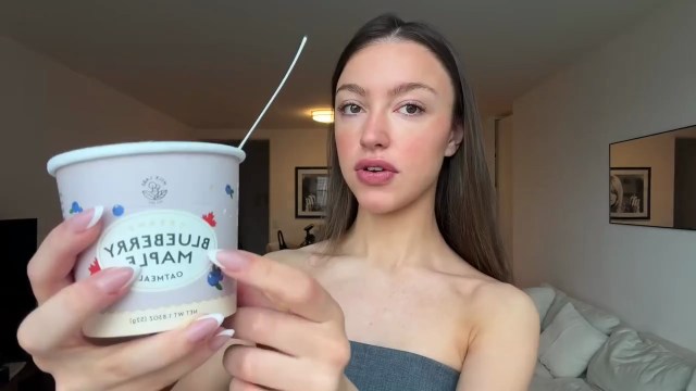 纽约忙碌女孩的饮食 视频封面